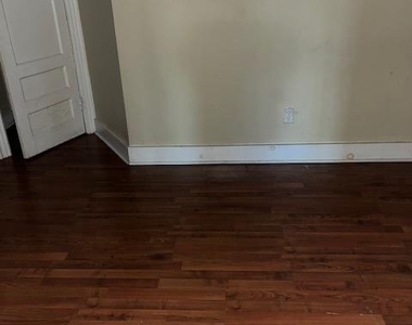 5634 Walnut Street - Photo Thumbnail 5