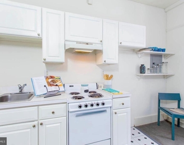 1229 Chestnut Street - Photo Thumbnail 10
