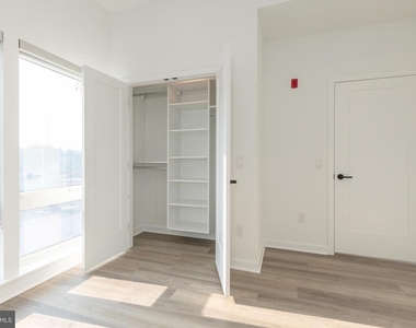 3120 W Jefferson Street - Photo Thumbnail 19