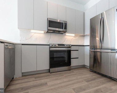 3120 W Jefferson Street - Photo Thumbnail 12