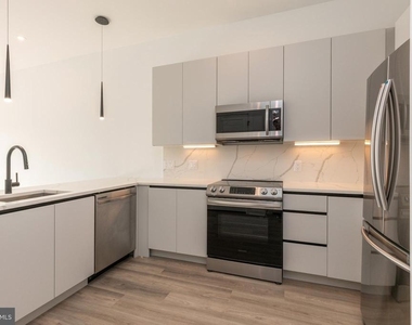 3120 W Jefferson Street - Photo Thumbnail 14