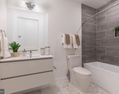 5545 Pulaski Avenue - Photo Thumbnail 33