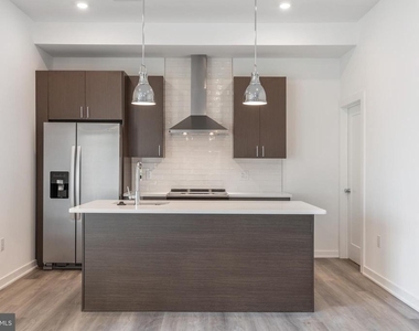 710 N 16th Street - Photo Thumbnail 13