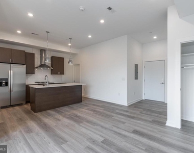 710 N 16th Street - Photo Thumbnail 14