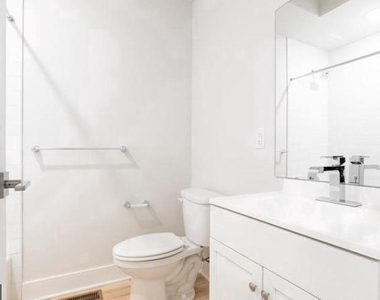 2531 N Mascher Street - Photo Thumbnail 20