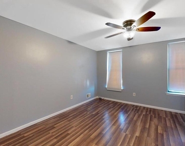 652 N 36th Street - Photo Thumbnail 3