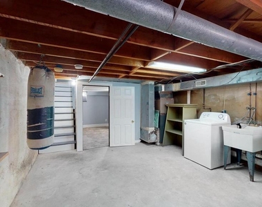652 N 36th Street - Photo Thumbnail 8