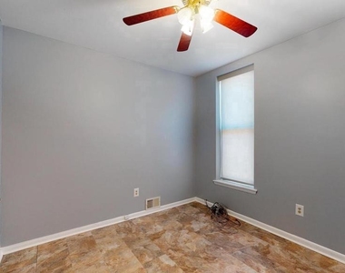 652 N 36th Street - Photo Thumbnail 9