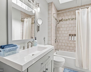 7002 Cedar Park Avenue - Photo Thumbnail 8