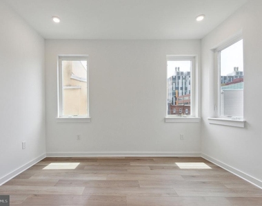 4061 Powelton Avenue - Photo Thumbnail 13