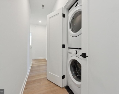 4061 Powelton Avenue - Photo Thumbnail 12