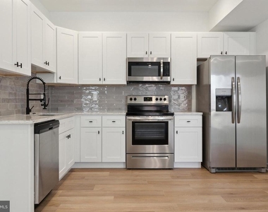 4061 Powelton Avenue - Photo Thumbnail 6