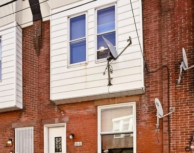 1631 S Etting Street - Photo Thumbnail 31
