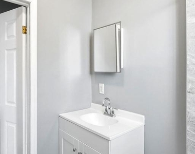 1631 S Etting Street - Photo Thumbnail 18