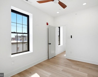 1720 N 24th Street - Photo Thumbnail 11