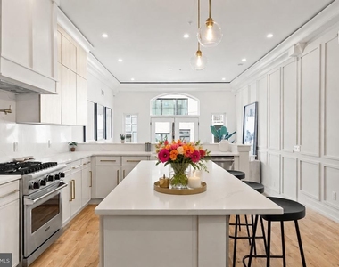 1146 N 3rd Street - Photo Thumbnail 5