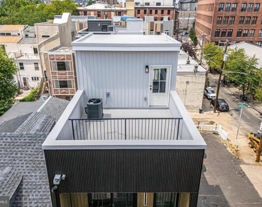 1146 N 3rd Street - Photo Thumbnail 24