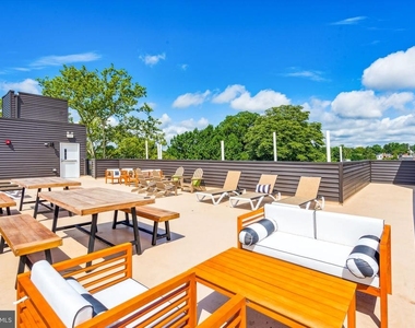6144 Germantown Avenue - Photo Thumbnail 1