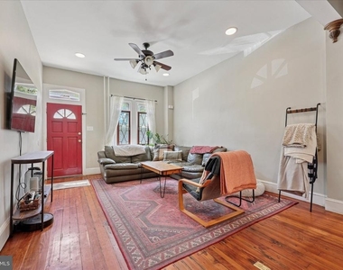 466 Conarroe Street - Photo Thumbnail 10