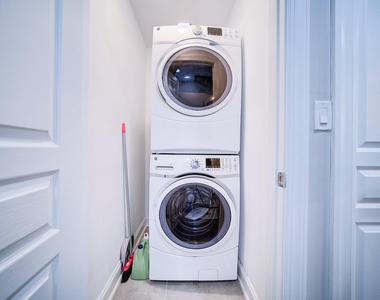 1513 S Lambert Street - Photo Thumbnail 10