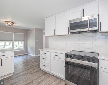 125 Richardson Road - Photo Thumbnail 11