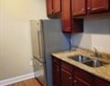 719 N Duke Street - Photo Thumbnail 1