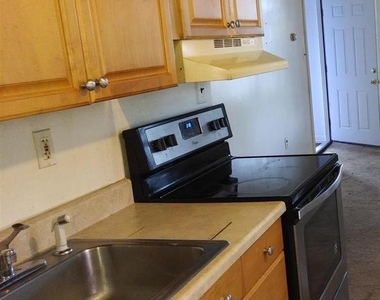 200 Prospect Avenue - Photo Thumbnail 7