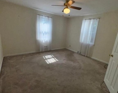 154 Wyndmoor Road - Photo Thumbnail 31