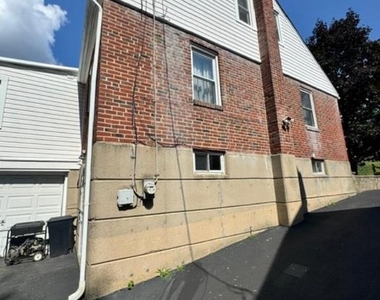 154 Wyndmoor Road - Photo Thumbnail 43