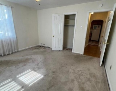 154 Wyndmoor Road - Photo Thumbnail 32