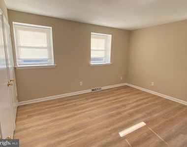 517 Grant Avenue - Photo Thumbnail 10