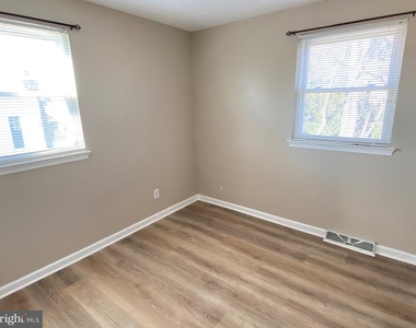 517 Grant Avenue - Photo Thumbnail 9