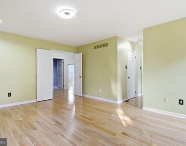 44 Gaylord Court - Photo Thumbnail 26