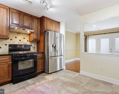 44 Gaylord Court - Photo Thumbnail 12