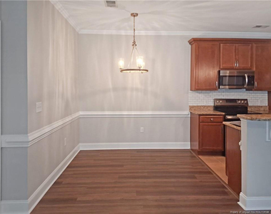 1908 Harcourt Circle - Photo Thumbnail 11