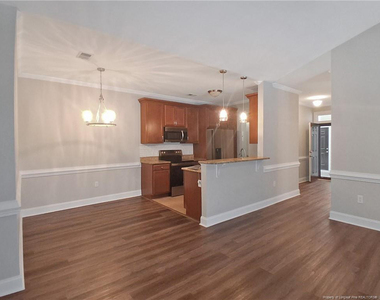1908 Harcourt Circle - Photo Thumbnail 10