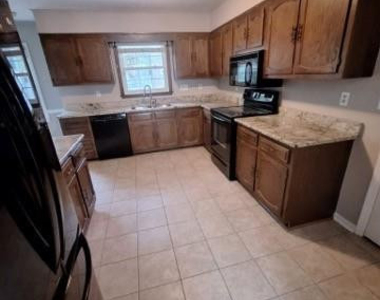 3535 Worley Street - Photo Thumbnail 2