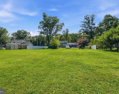 244 Federal City Road - Photo Thumbnail 28