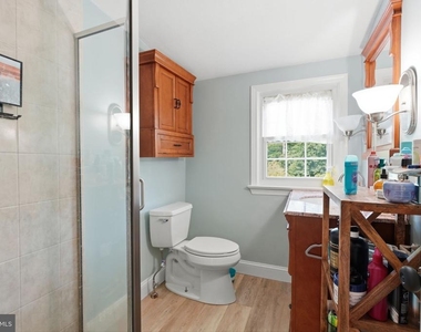 244 Federal City Road - Photo Thumbnail 19