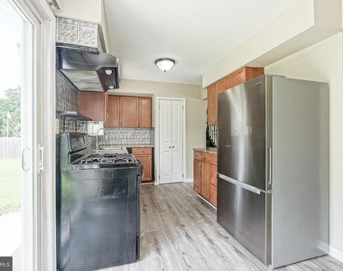 189 Cheyenne Avenue - Photo Thumbnail 3