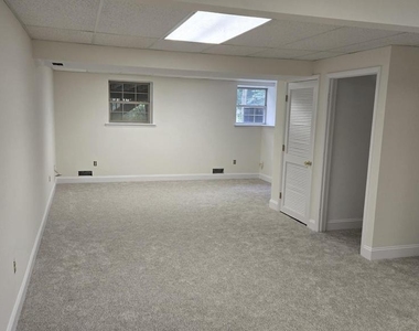 47 Woodbrook Drive - Photo Thumbnail 1