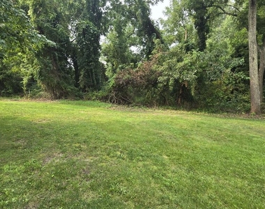 47 Woodbrook Drive - Photo Thumbnail 13