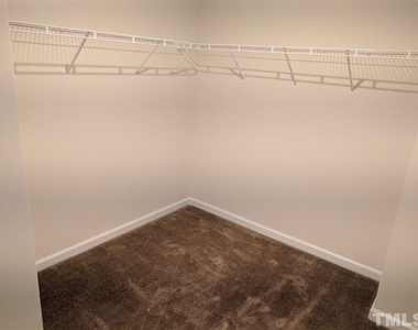 1007 Mirbeck Lane - Photo Thumbnail 13