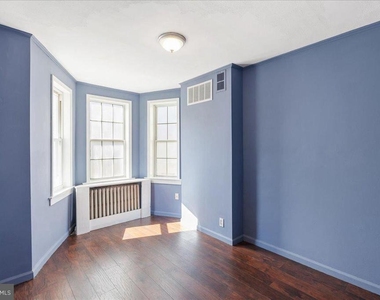 231 S Broadway - Photo Thumbnail 11