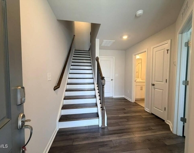 451 Carolina Springs Boulevard - Photo Thumbnail 3