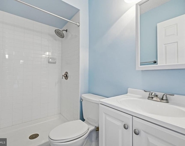526 Playa Del Sol - Photo Thumbnail 3