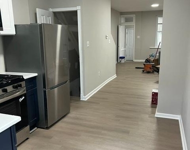 922 Kimber Street - Photo Thumbnail 3