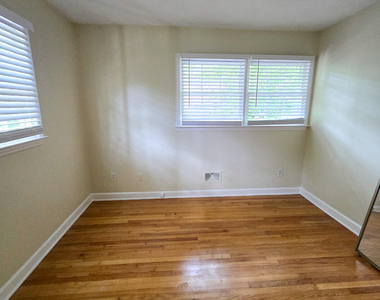 4914 Oak Park Road - Photo Thumbnail 30