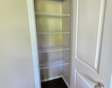 122 Windrush Lane - Photo Thumbnail 20
