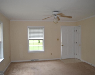 43987 Sandy Bottom Road - Photo Thumbnail 2